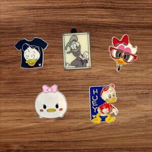 5 Duck Tales Disney Parks Trading Pins, Plus 2 Bonus Pins